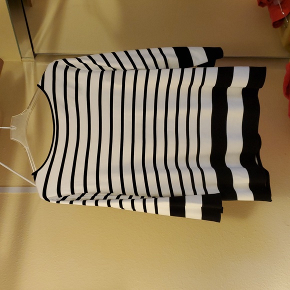 Chicos Black and White Striped Top Sz Xlrg/3 & Tote - Picture 7 of 12